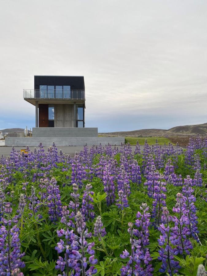 Converted Water Tower Villa Grindavik Exterior photo